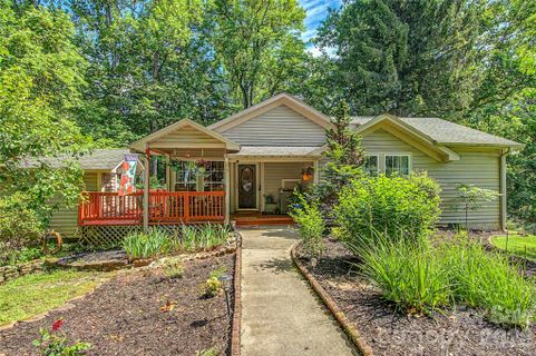 76 Winsome Trail
