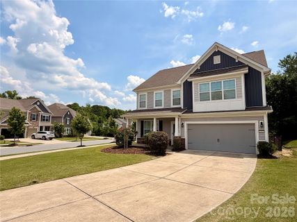 1357 Overlea Place pending home in Skybrook North Villages, Concord, NC