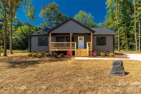 1433 Mack Drive sold home in Timbercrest, Mcconnells, SC
