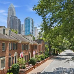 510 N Poplar Street