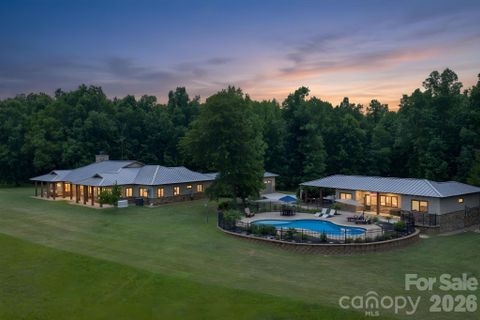 2545 N Rocky River Road