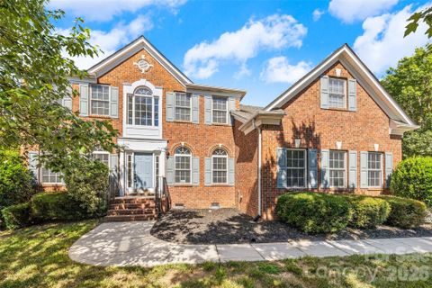 8408 Denholme Drive active home in Quellin, Waxhaw, NC