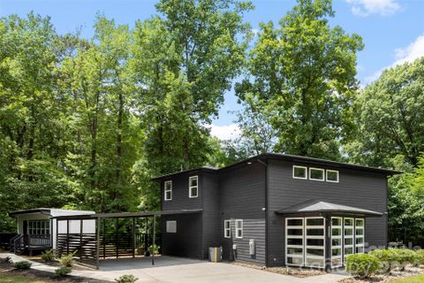 7117 W Sugar Creek Road