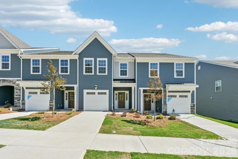7563 Ethora Way active home in Bell Glen, Charlotte, NC
