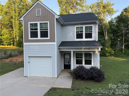 Homes in Oak Creek, Statesville