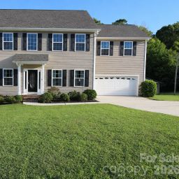 1034 Arrowhead Drive