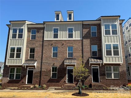 3114 Middle Street active home in River District Westrow, Charlotte, NC