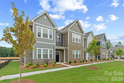473 Etna Street active home in Sierra Ridge, Gastonia, NC