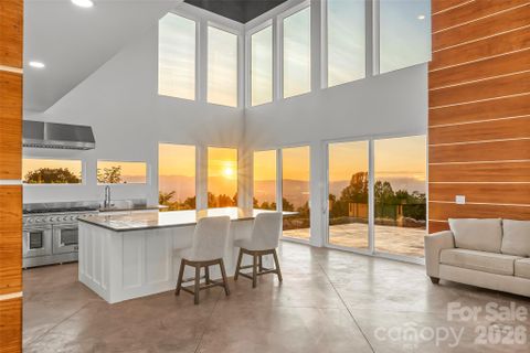 6718 Walkertop Mountain Heights Drive