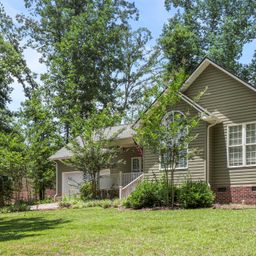 182 Hutchins Drive