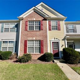 2762 Thornbush Court