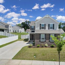 635 Synclaire Place