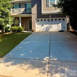 11206 Pond Valley Court