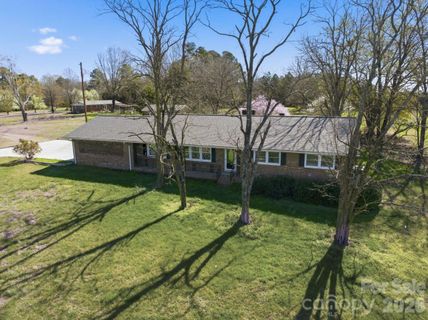 20402 Norton Road
