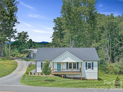 105 Crowder Hills Lane