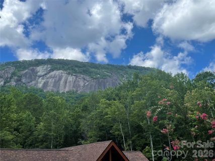 282 Quail Ridge Road active home in Rumbling Bald On Lake Lure, Lake Lure, NC
