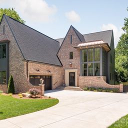 5555 Lansing Drive