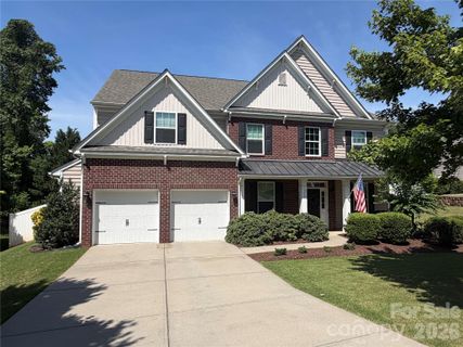 576 Becker Avenue active home in Fallbrook, Fort Mill, SC