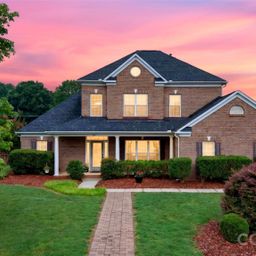 104 Elizabeth Hearth Road