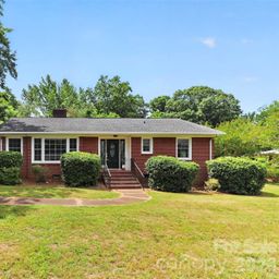 703 Norwood Street