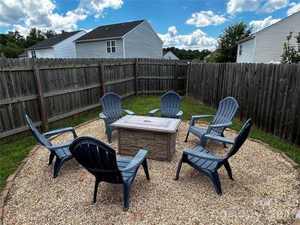 7803 Paper Birch Drive active home in Kingstree, Charlotte, NC