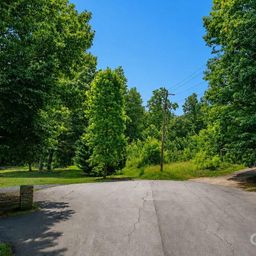1499 Pine Bluff Court