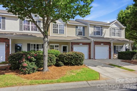 136 Rapids Road active home in Cascades, Fort Mill, SC