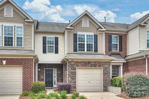 6408 Silver Star Lane active home in Park South Station, Charlotte, NC