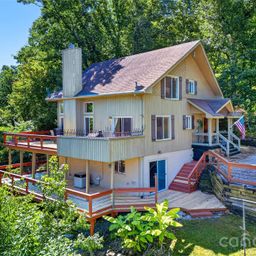 884 Pinnacle Parkway