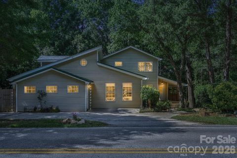 1516 Hensley Road