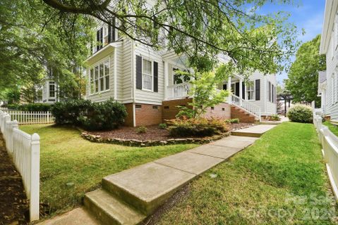716 Shady Grove Crossing pending home in Baxter Village, Fort Mill, SC