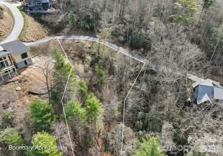 52 Lemongrass Trail