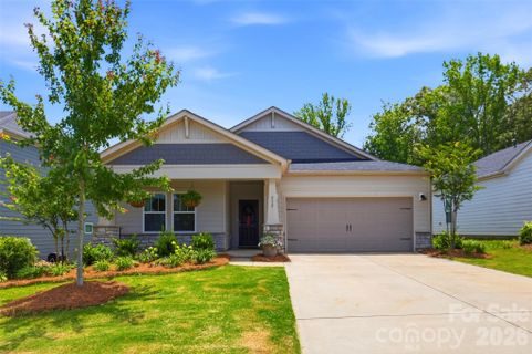 932 Rachel Anne Drive pending home in Amberley, Belmont, NC