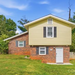 233 Scottie Place