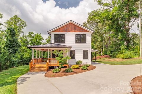 18 Wildwood Park Drive