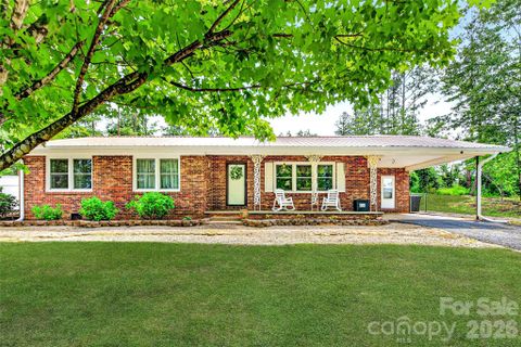 2355 Tatertown Loop
