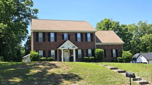 2425 Katherine Kiker Road pending home in Faires Farm, Charlotte, NC