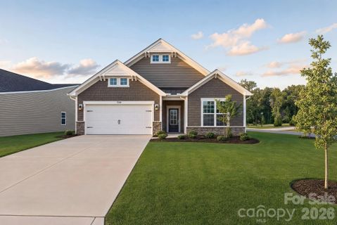 7604 Cotton Crest Lane active home in Roselyn, Lancaster, SC