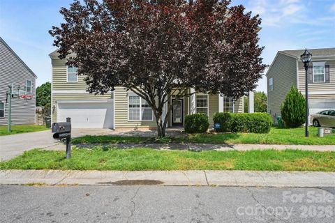 8312 Compton Acres Lane pending home in Prescott Village, Waxhaw, NC