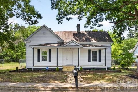 603 Thomas Street