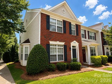 9436 Rosewood Meadow Lane pending home in Villages At Rosedale, Huntersville, NC