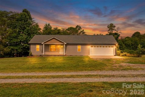 127 Quiet Acres Trail