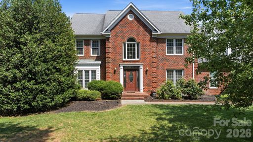 Homes in Carriage Downs, Concord