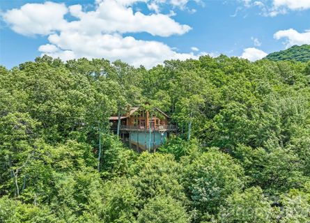 207 Walela Trail pending home in Smoky Mountain Retreat At Eagles Nest, Maggie Valley, NC