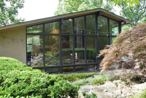 4027 Glenfall Avenue pending home in Beverly Woods, Charlotte, NC