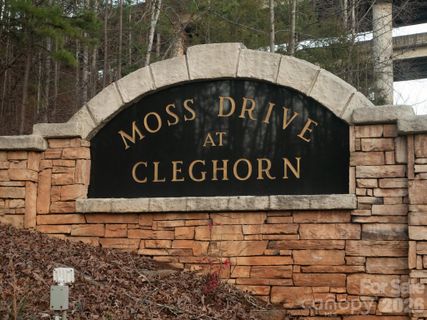 00 Moss Drive