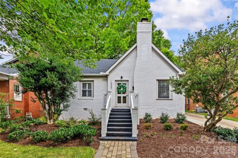 1505 E Worthington Avenue pending home in Dilworth, Charlotte, NC