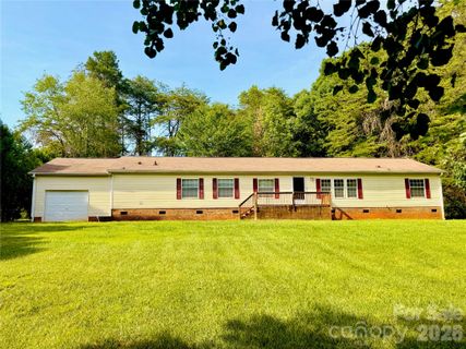 1668 Lane Road