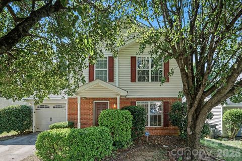 1029 Jordans Pond Lane pending home in Creekside At Coulwood, Charlotte, NC
