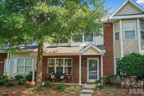 605 Gelderland Drive active home in Arlington Downs, Matthews, NC